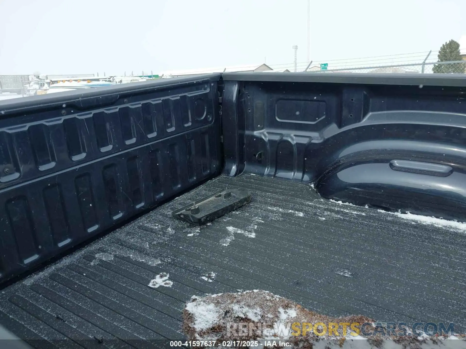 12 Photograph of a damaged car 1C6SRFLT0KN897440 RAM 1500 2019