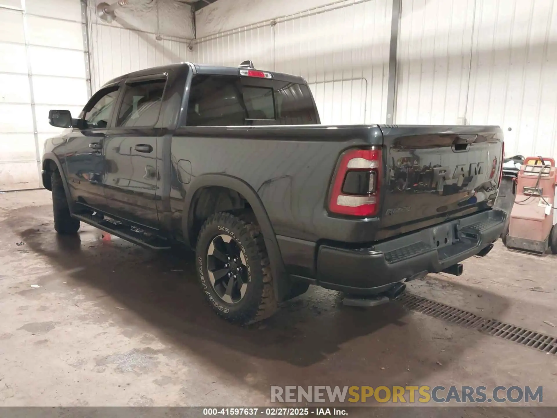 3 Photograph of a damaged car 1C6SRFLT0KN897440 RAM 1500 2019
