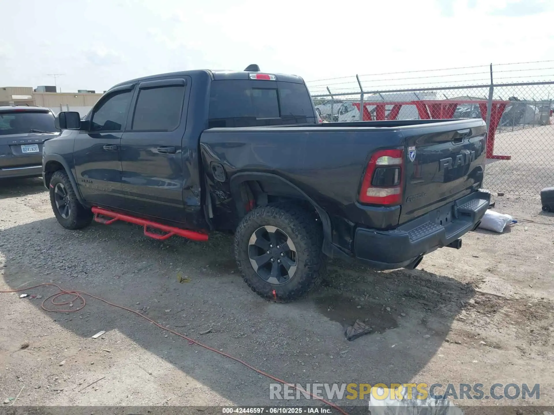 3 Photograph of a damaged car 1C6SRFLT2KN551194 RAM 1500 2019