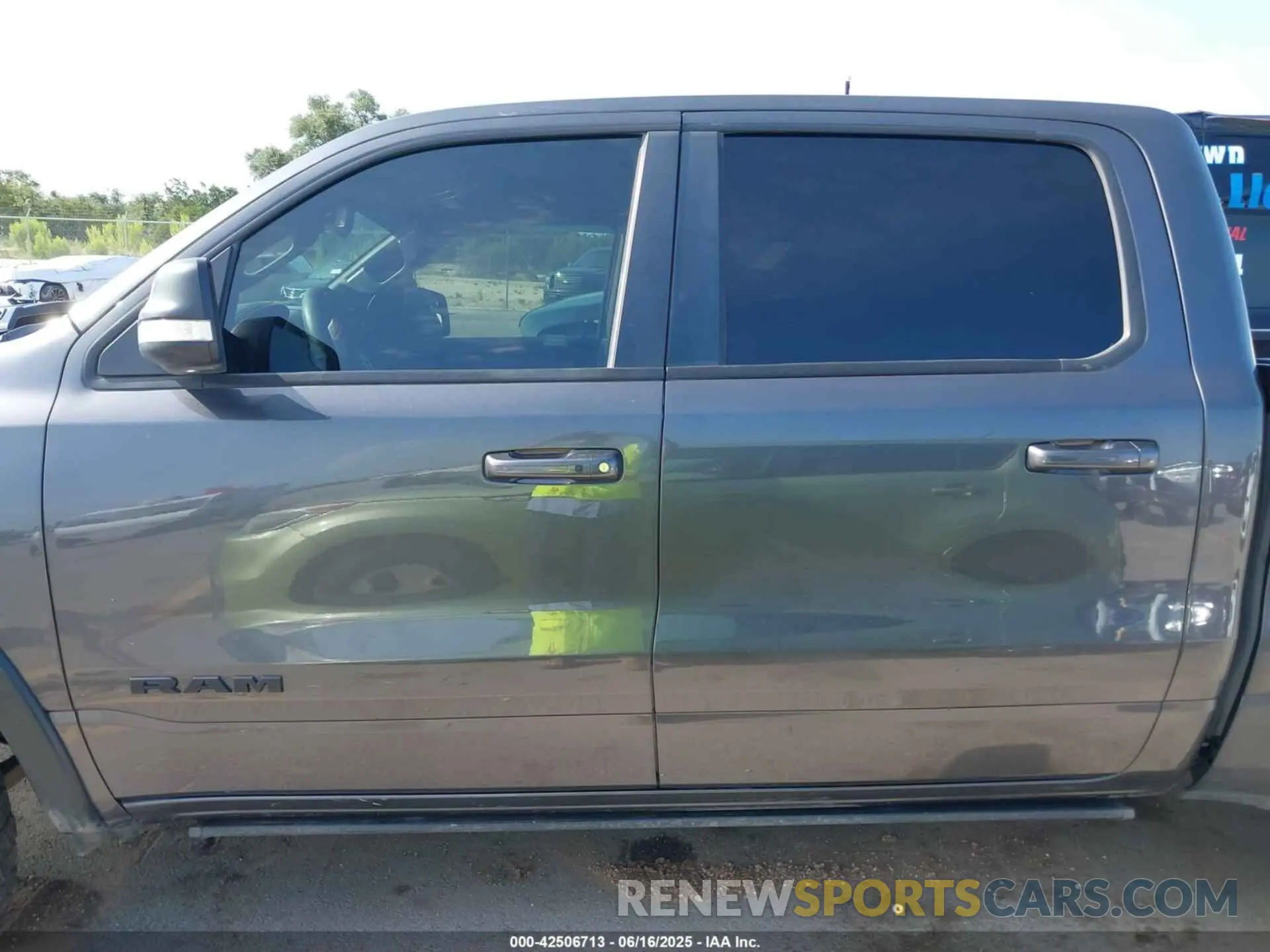 14 Photograph of a damaged car 1C6SRFLT4KN698648 RAM 1500 2019