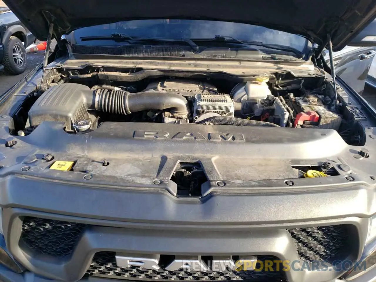 11 Photograph of a damaged car 1C6SRFLT9KN565450 RAM 1500 2019