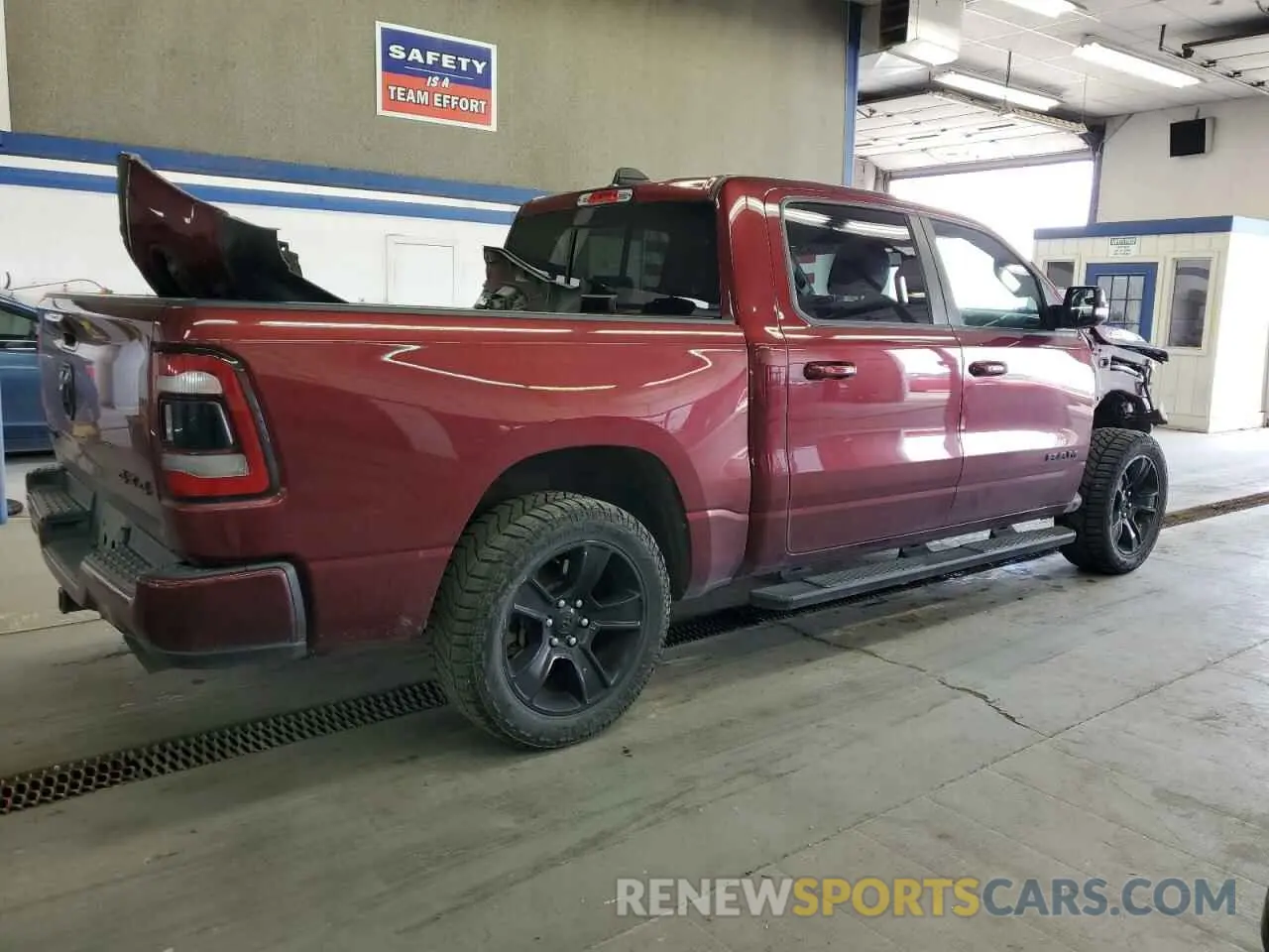 3 Photograph of a damaged car 1C6SRFLTXKN843840 RAM 1500 2019