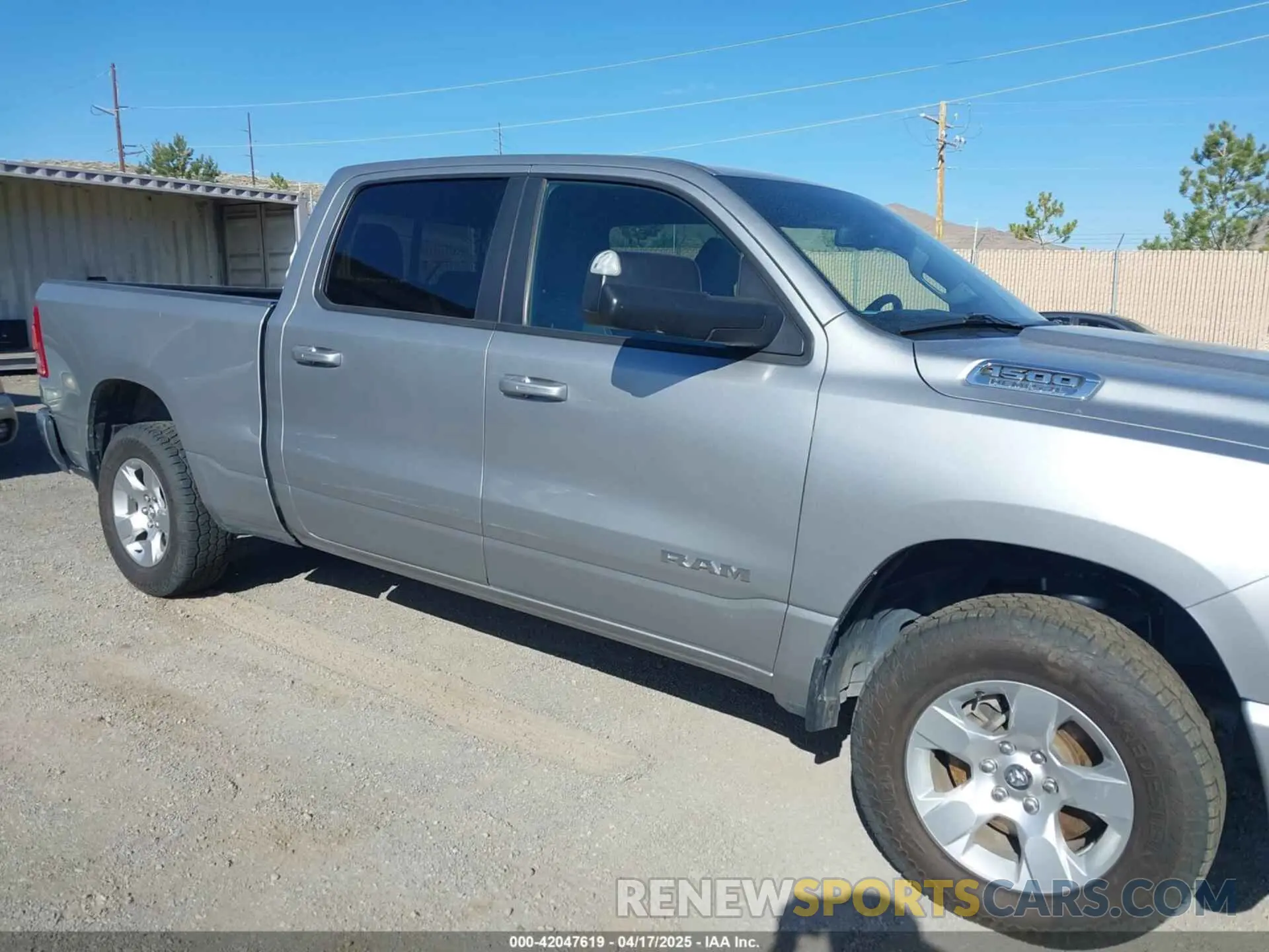13 Photograph of a damaged car 1C6SRFMT2KN521613 RAM 1500 2019
