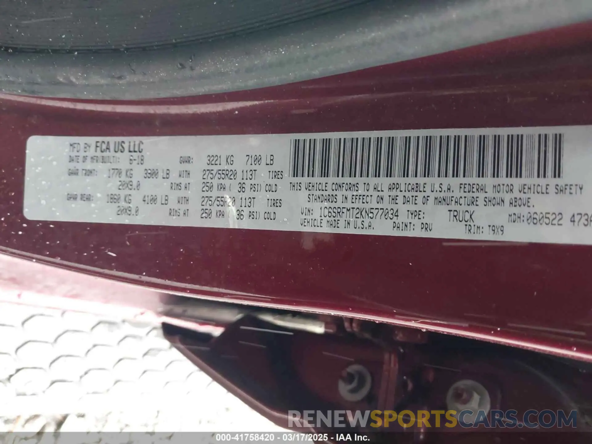9 Photograph of a damaged car 1C6SRFMT2KN577034 RAM 1500 2019