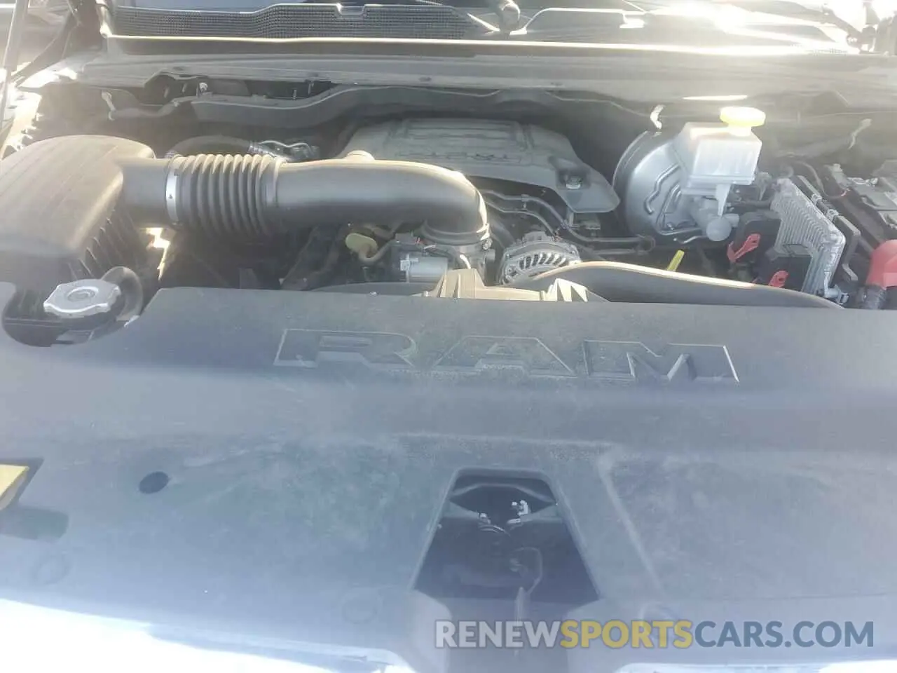 11 Photograph of a damaged car 1C6SRFMT4KN917820 RAM 1500 2019