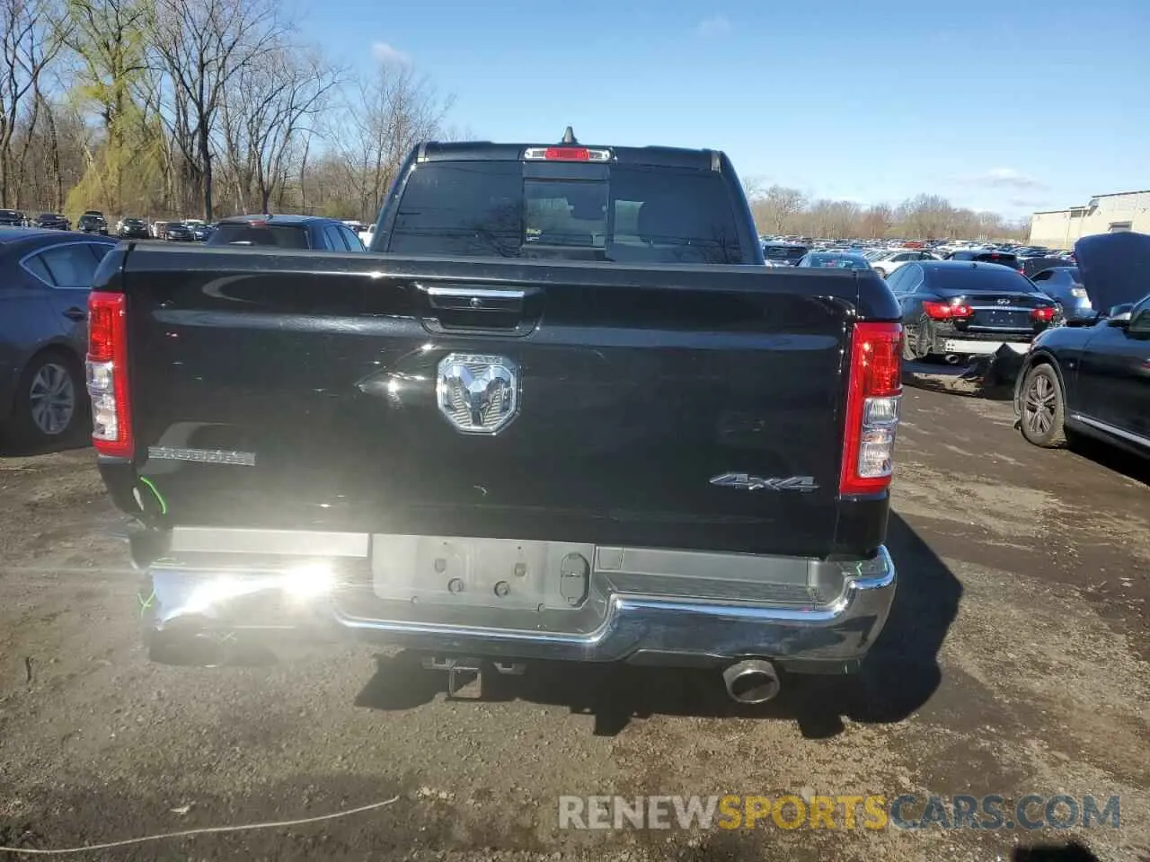 6 Photograph of a damaged car 1C6SRFMT4KN917820 RAM 1500 2019