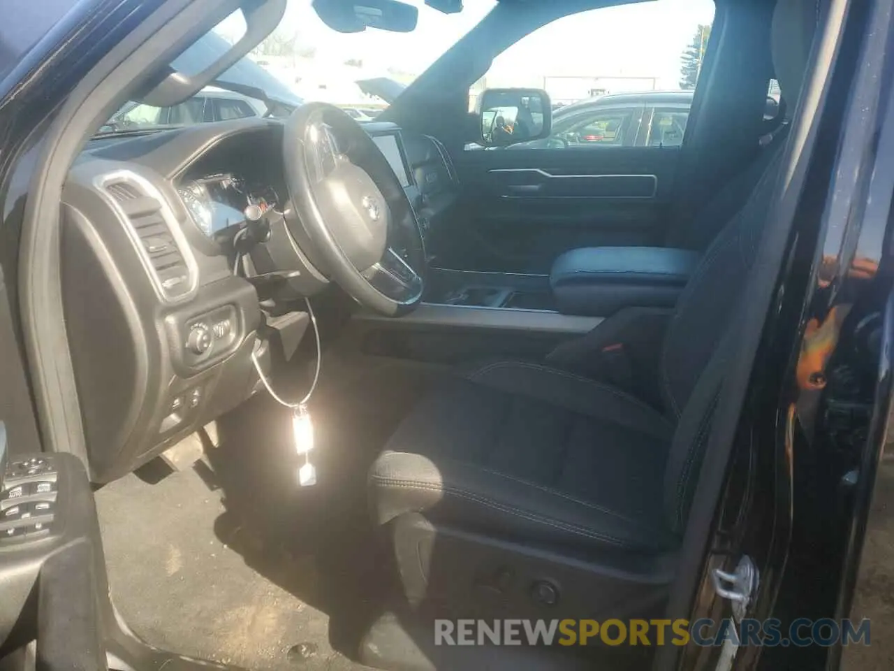 7 Photograph of a damaged car 1C6SRFMT4KN917820 RAM 1500 2019