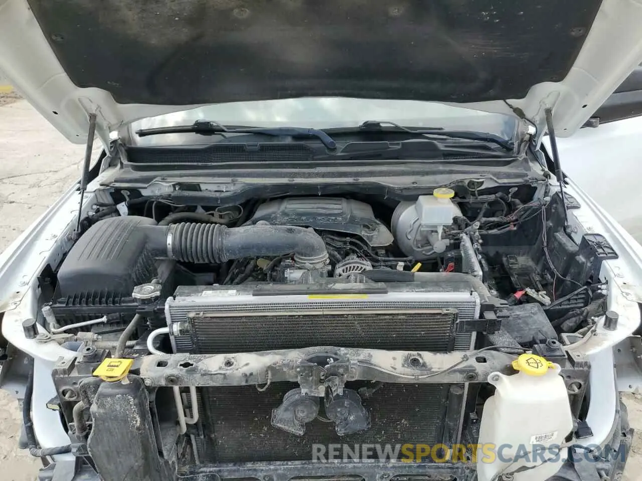 11 Photograph of a damaged car 1C6SRFMT6KN528452 RAM 1500 2019