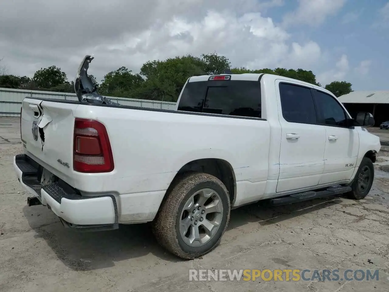 3 Photograph of a damaged car 1C6SRFMT6KN528452 RAM 1500 2019