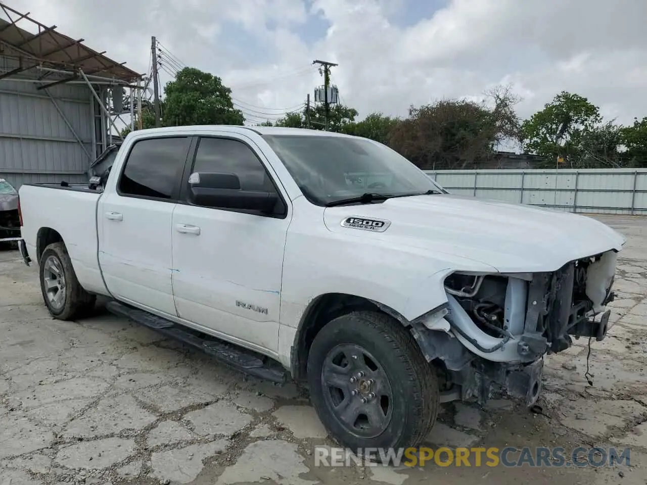 4 Photograph of a damaged car 1C6SRFMT6KN528452 RAM 1500 2019