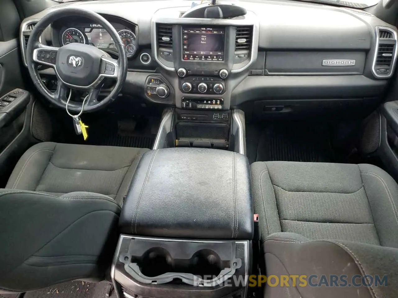 8 Photograph of a damaged car 1C6SRFMT6KN528452 RAM 1500 2019