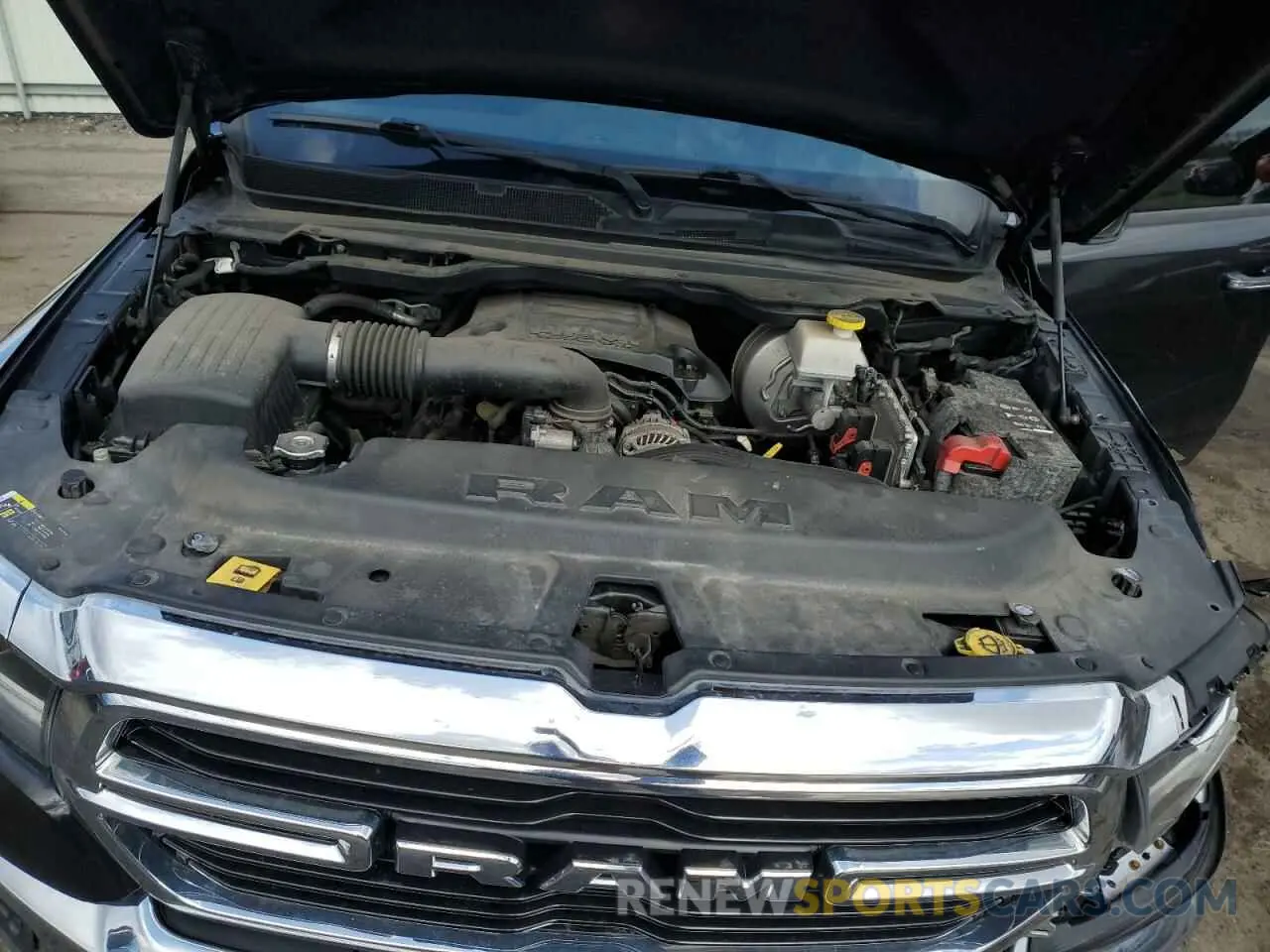 11 Photograph of a damaged car 1C6SRFMT6KN531643 RAM 1500 2019