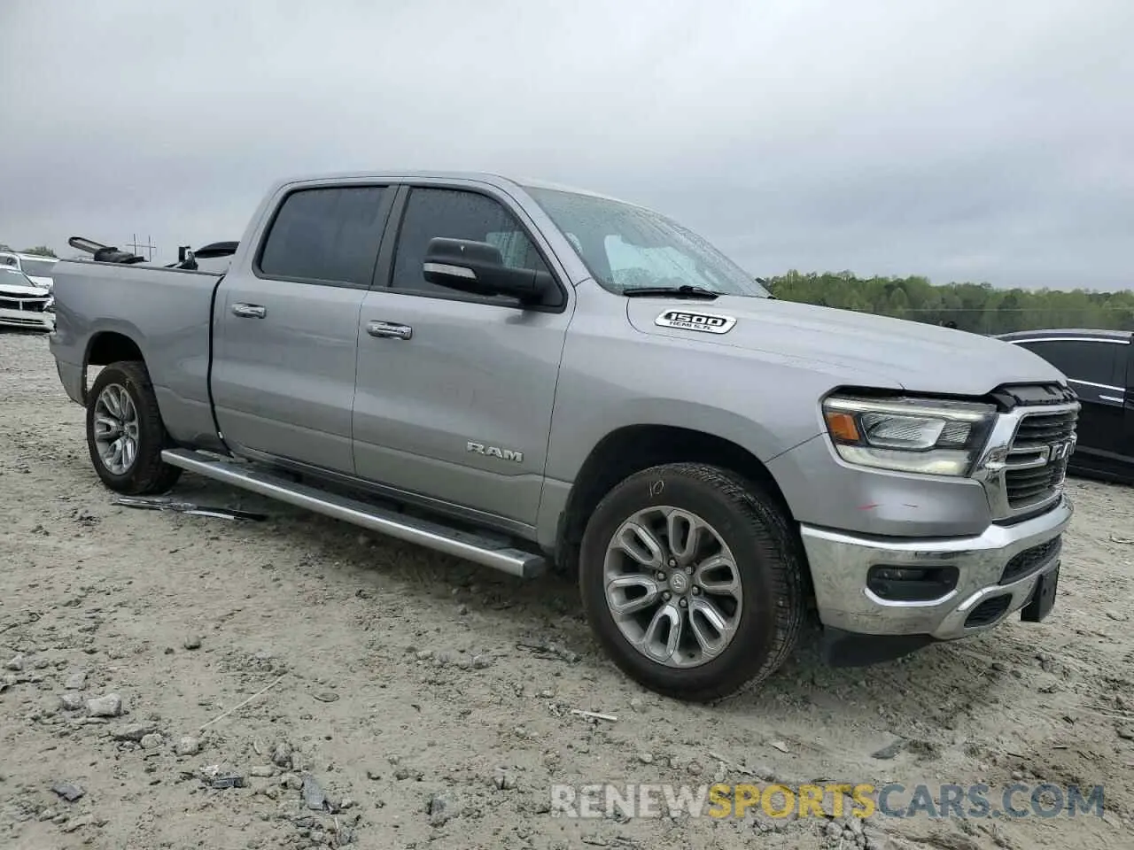 4 Photograph of a damaged car 1C6SRFMT6KN637557 RAM 1500 2019