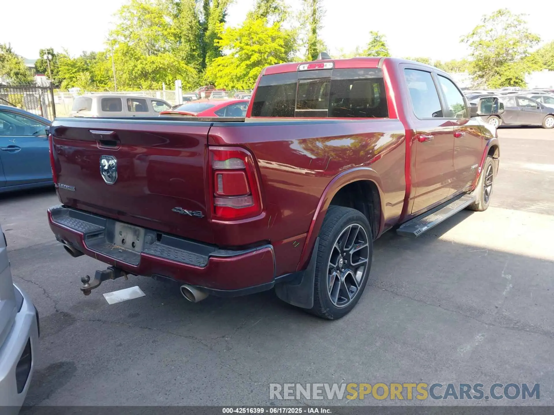 4 Photograph of a damaged car 1C6SRFRT4KN707534 RAM 1500 2019