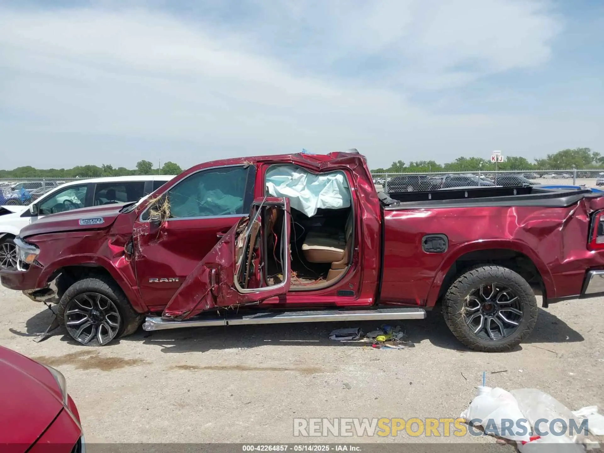 15 Photograph of a damaged car 1C6SRFRT6KN653315 RAM 1500 2019
