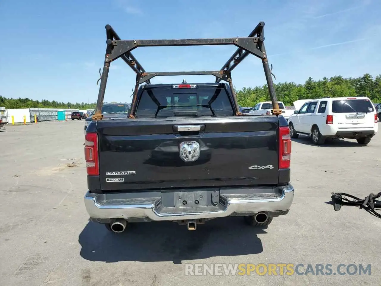 6 Photograph of a damaged car 1C6SRFRT7KN542739 RAM 1500 2019