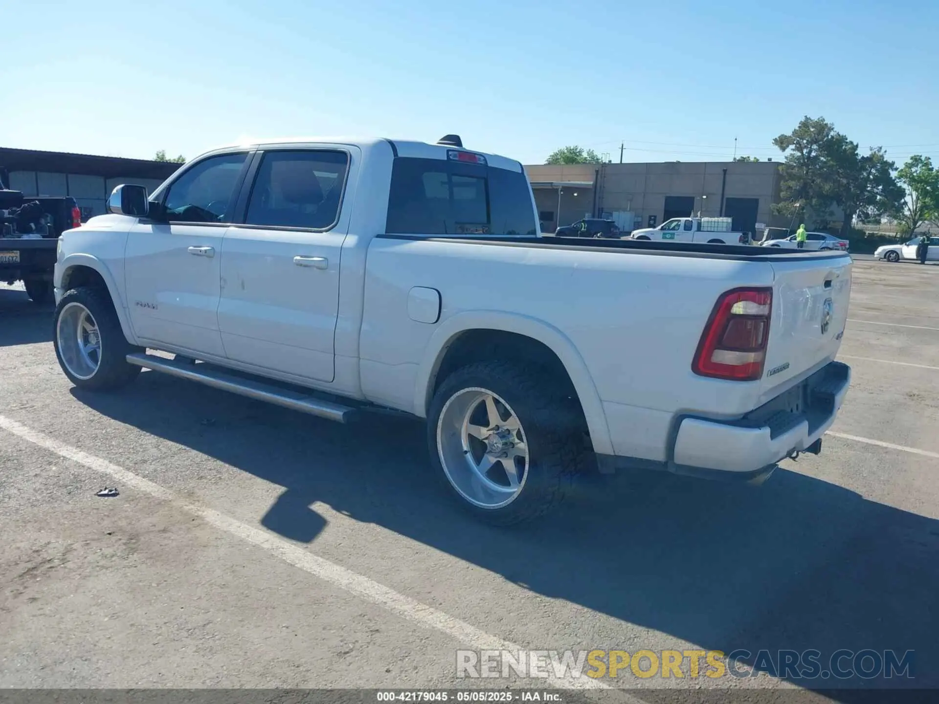 3 Photograph of a damaged car 1C6SRFRT8KN687191 RAM 1500 2019