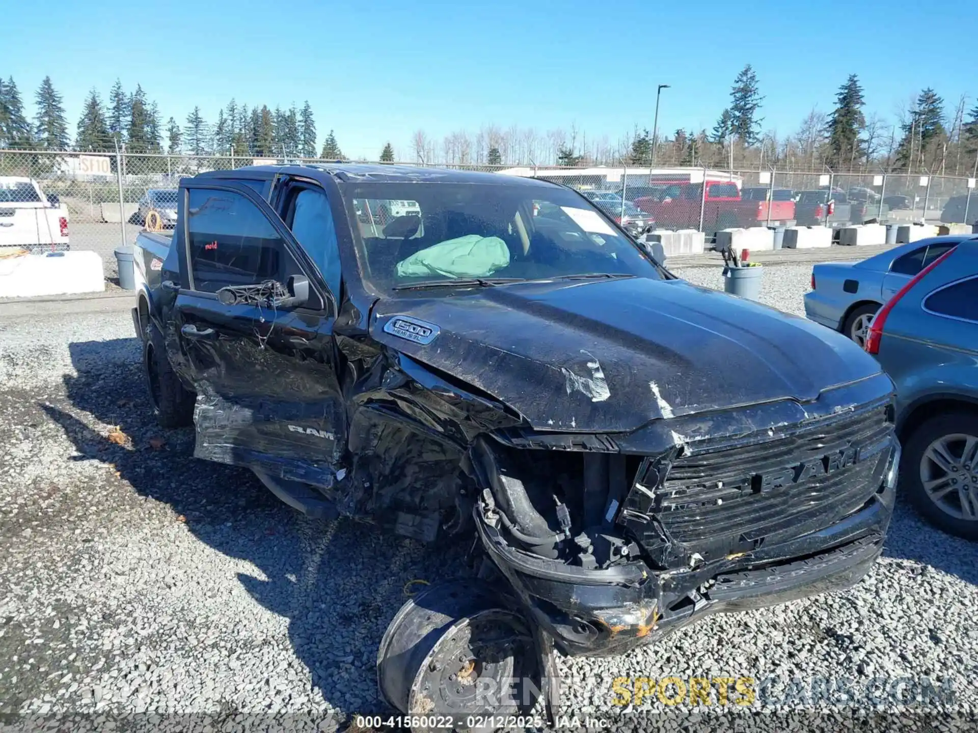 6 Photograph of a damaged car 1C6SRFRTXKN855235 RAM 1500 2019