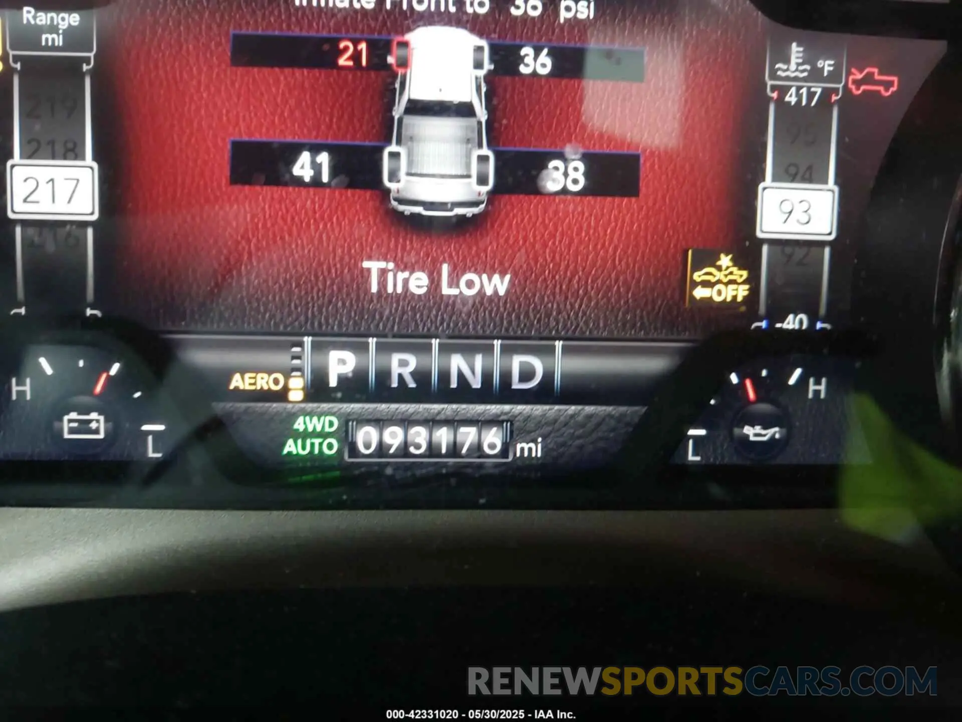 15 Photograph of a damaged car 1C6SRFST4KN563879 RAM 1500 2019