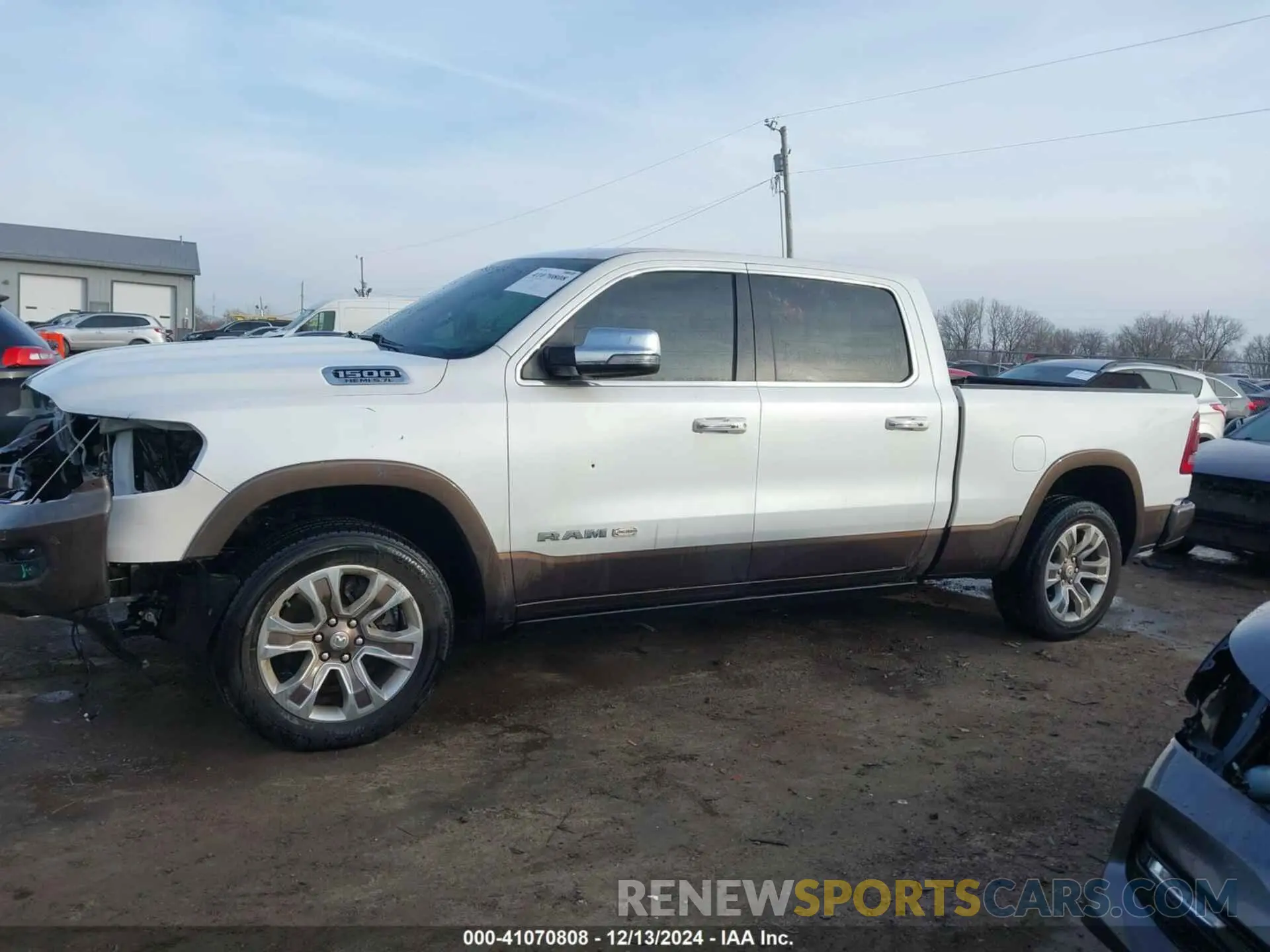 14 Photograph of a damaged car 1C6SRFST6KN886928 RAM 1500 2019