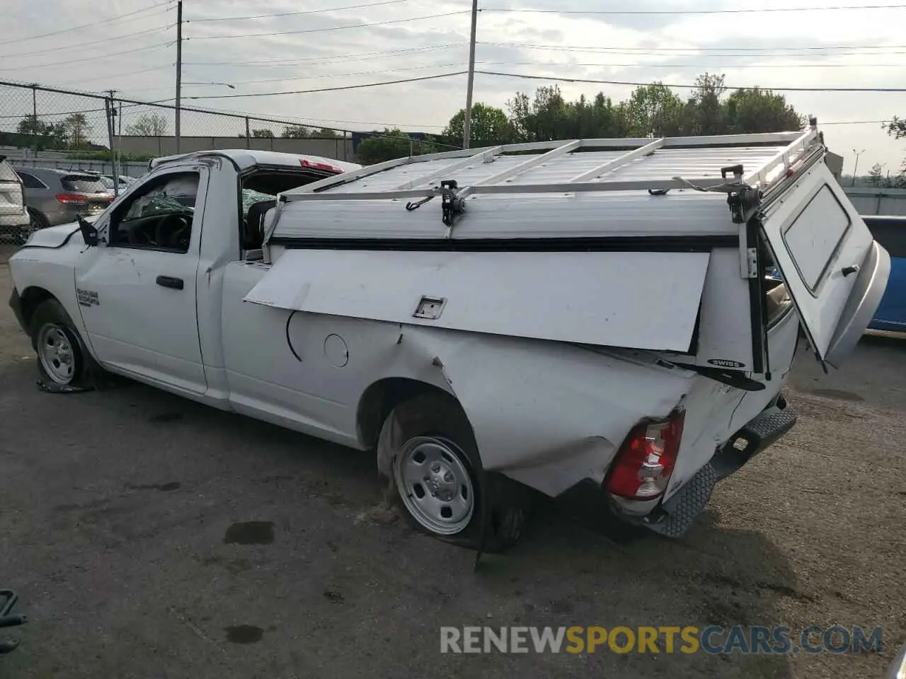 2 Photograph of a damaged car 3C6JR6DG5KG651666 RAM 1500 2019