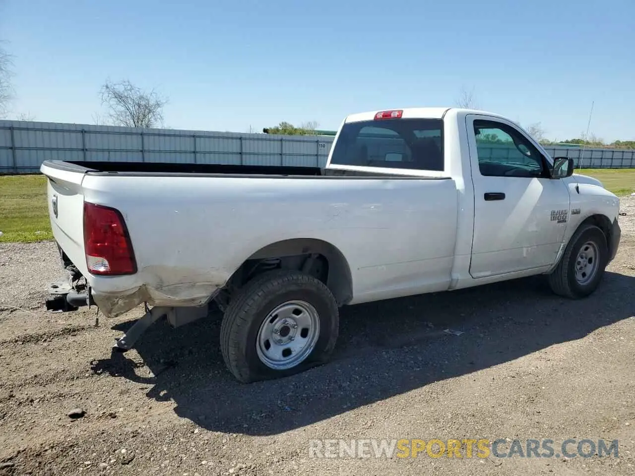 3 Photograph of a damaged car 3C6JR6DT2KG619836 RAM 1500 2019