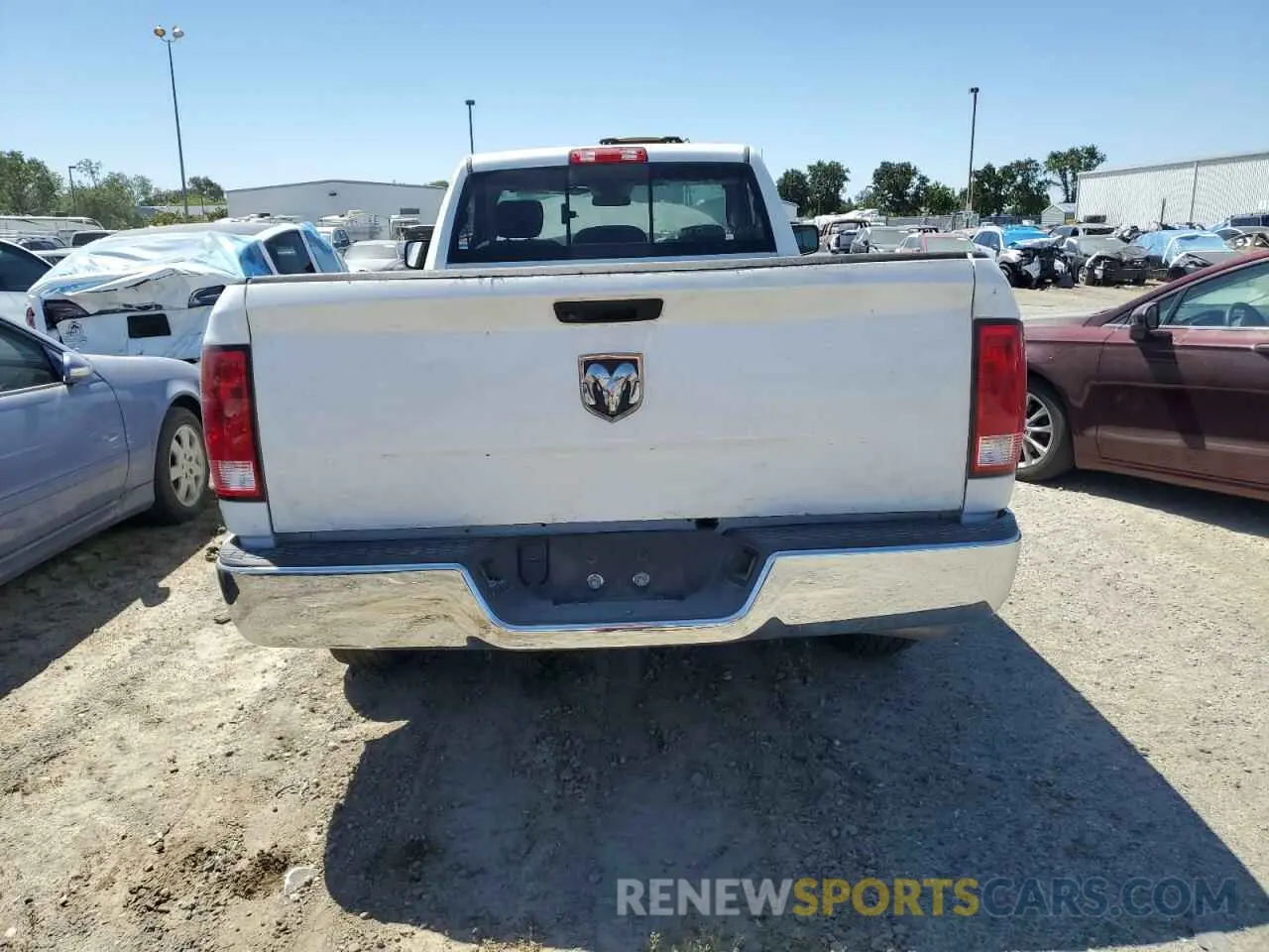 6 Photograph of a damaged car 3C6JR6DT7KG506903 RAM 1500 2019