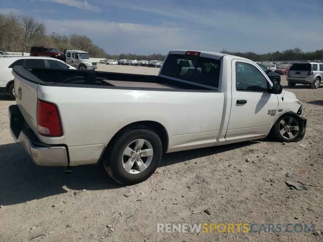 3 Photograph of a damaged car 3C6JR6DT7KG532305 RAM 1500 2019