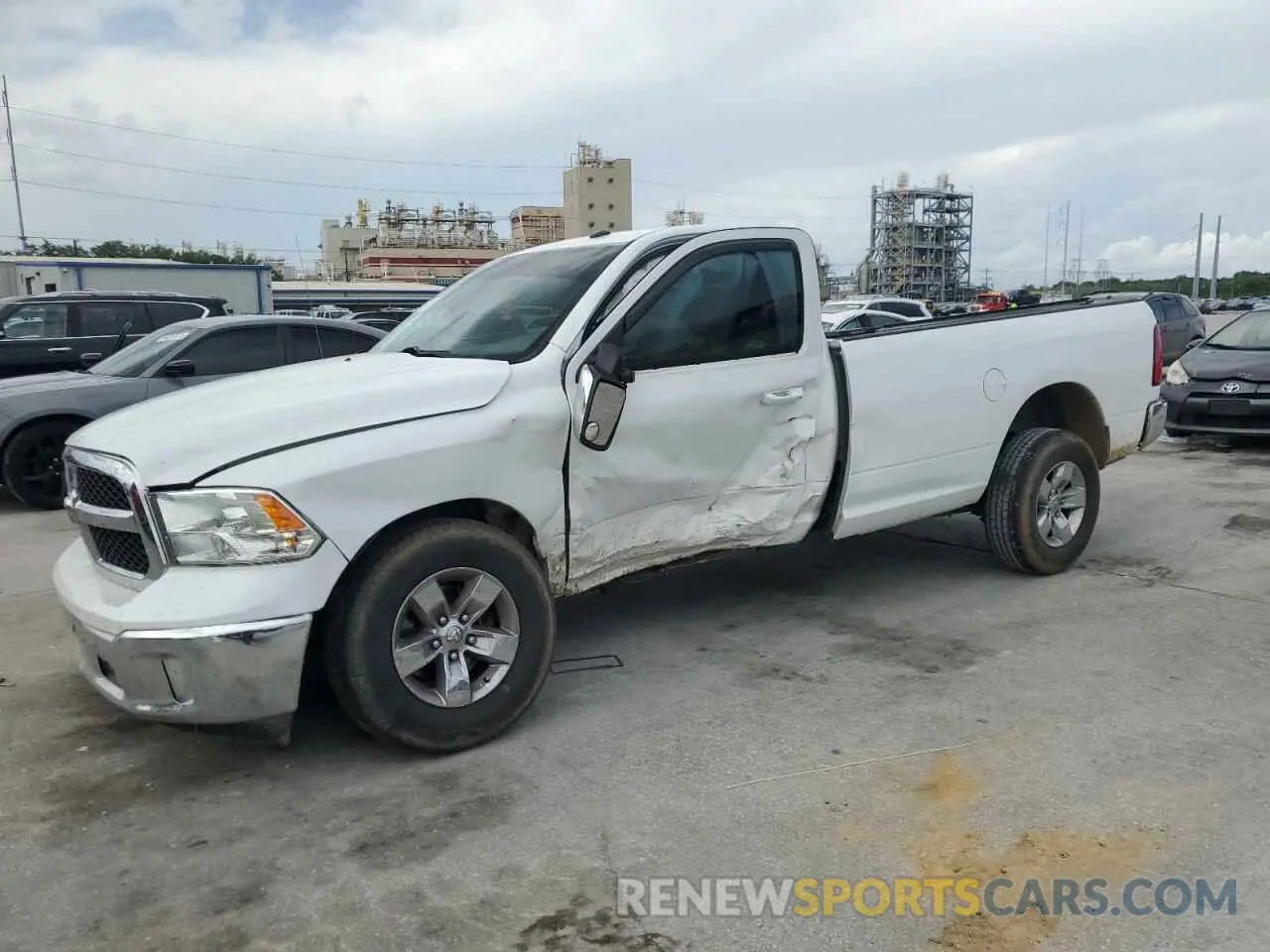 1 Photograph of a damaged car 3C6JR6ET1KG674874 RAM 1500 2019