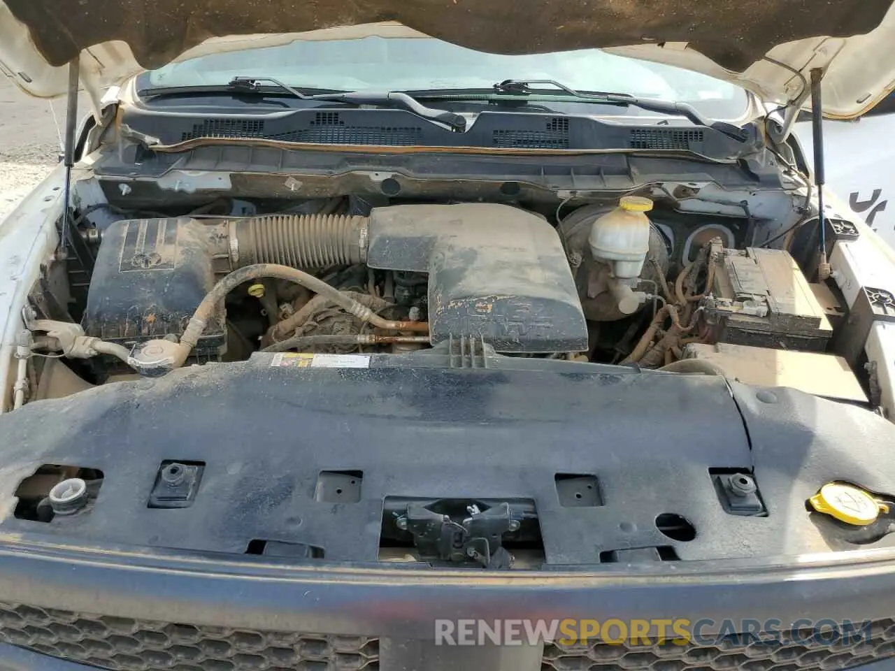 11 Photograph of a damaged car 3C6JR7DG0KG501535 RAM 1500 2019