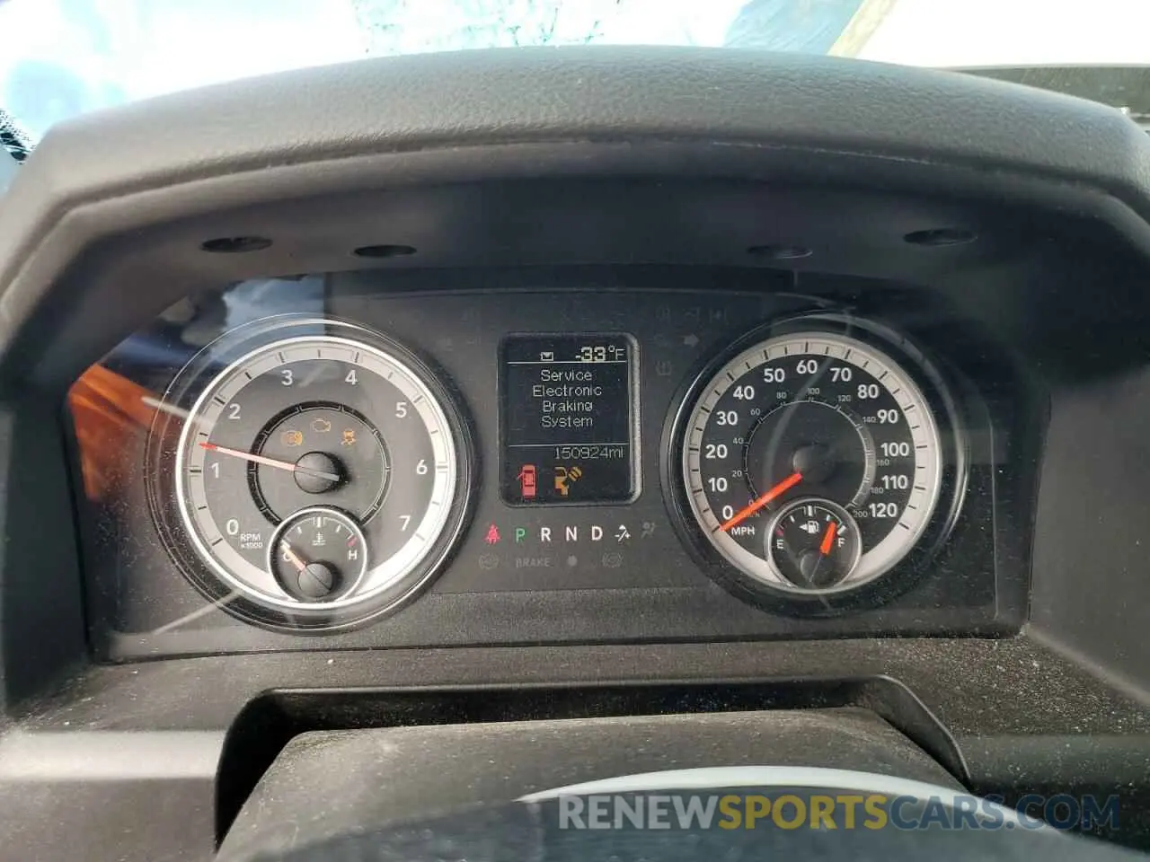 9 Photograph of a damaged car 3C6RR6KG3KG690083 RAM 1500 2019