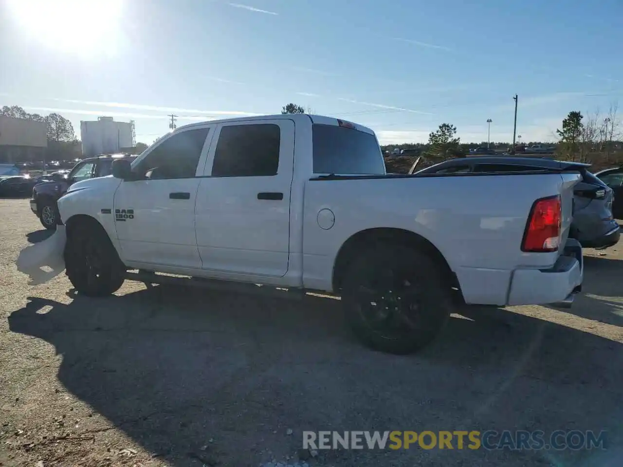 2 Photograph of a damaged car 3C6RR6KT8KG609575 RAM 1500 2019