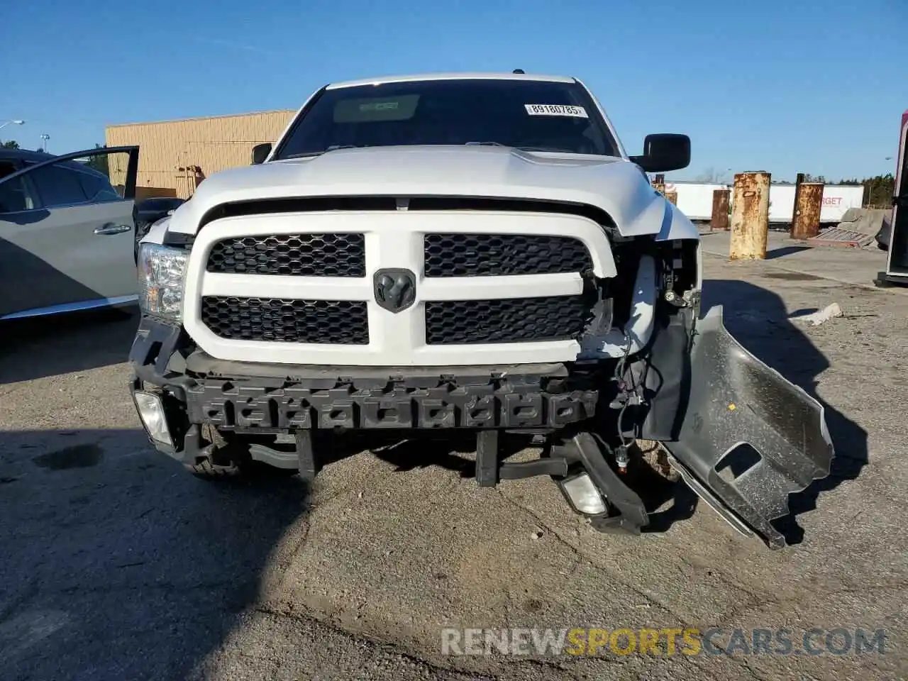 5 Photograph of a damaged car 3C6RR6KT8KG609575 RAM 1500 2019