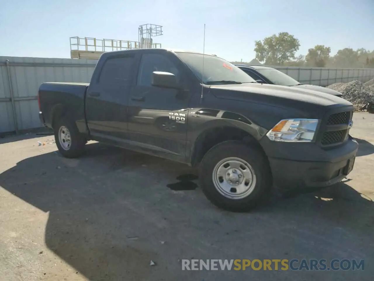 4 Photograph of a damaged car 3C6RR7KG0KG726821 RAM 1500 2019