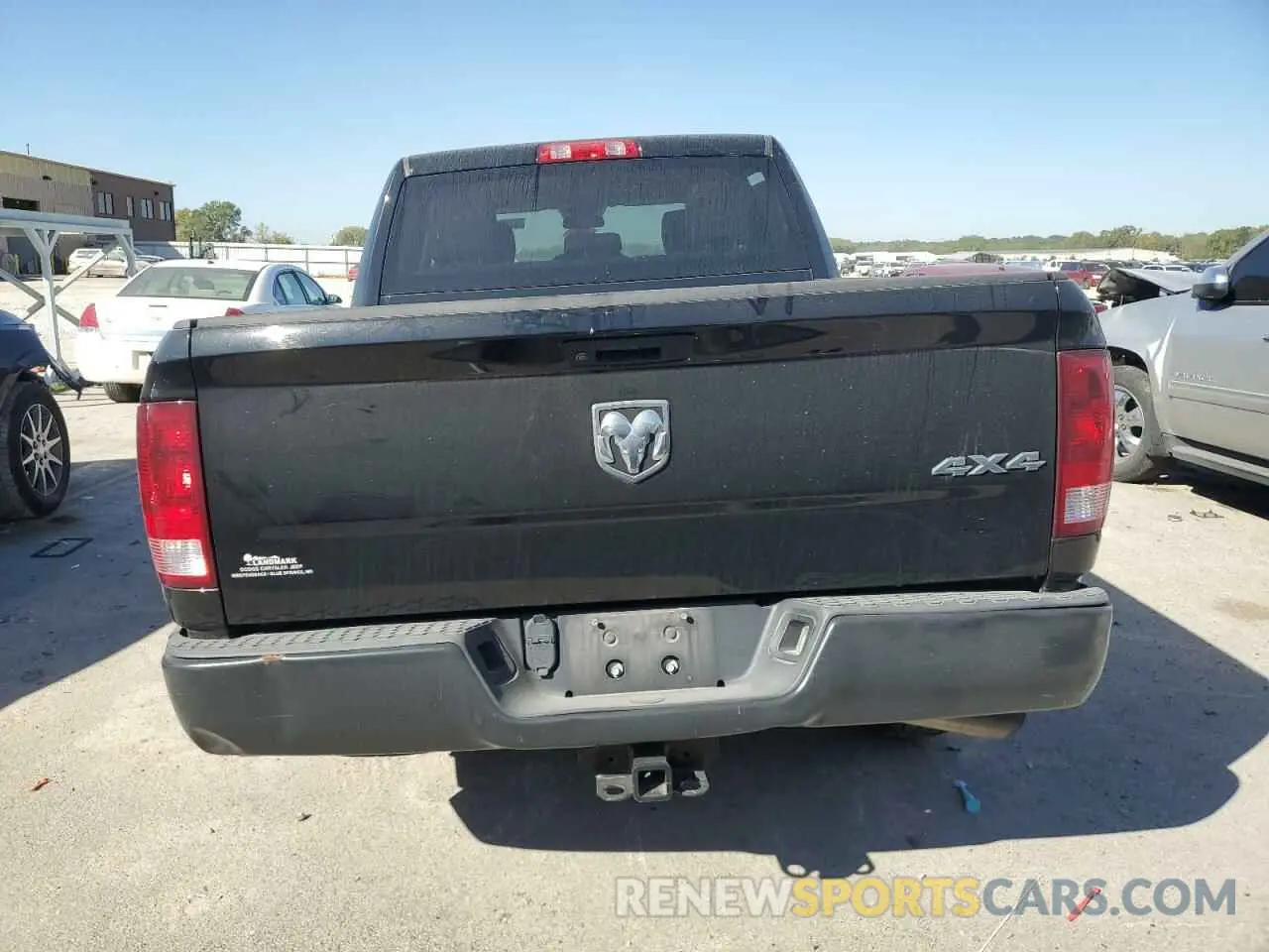 6 Photograph of a damaged car 3C6RR7KG0KG726821 RAM 1500 2019