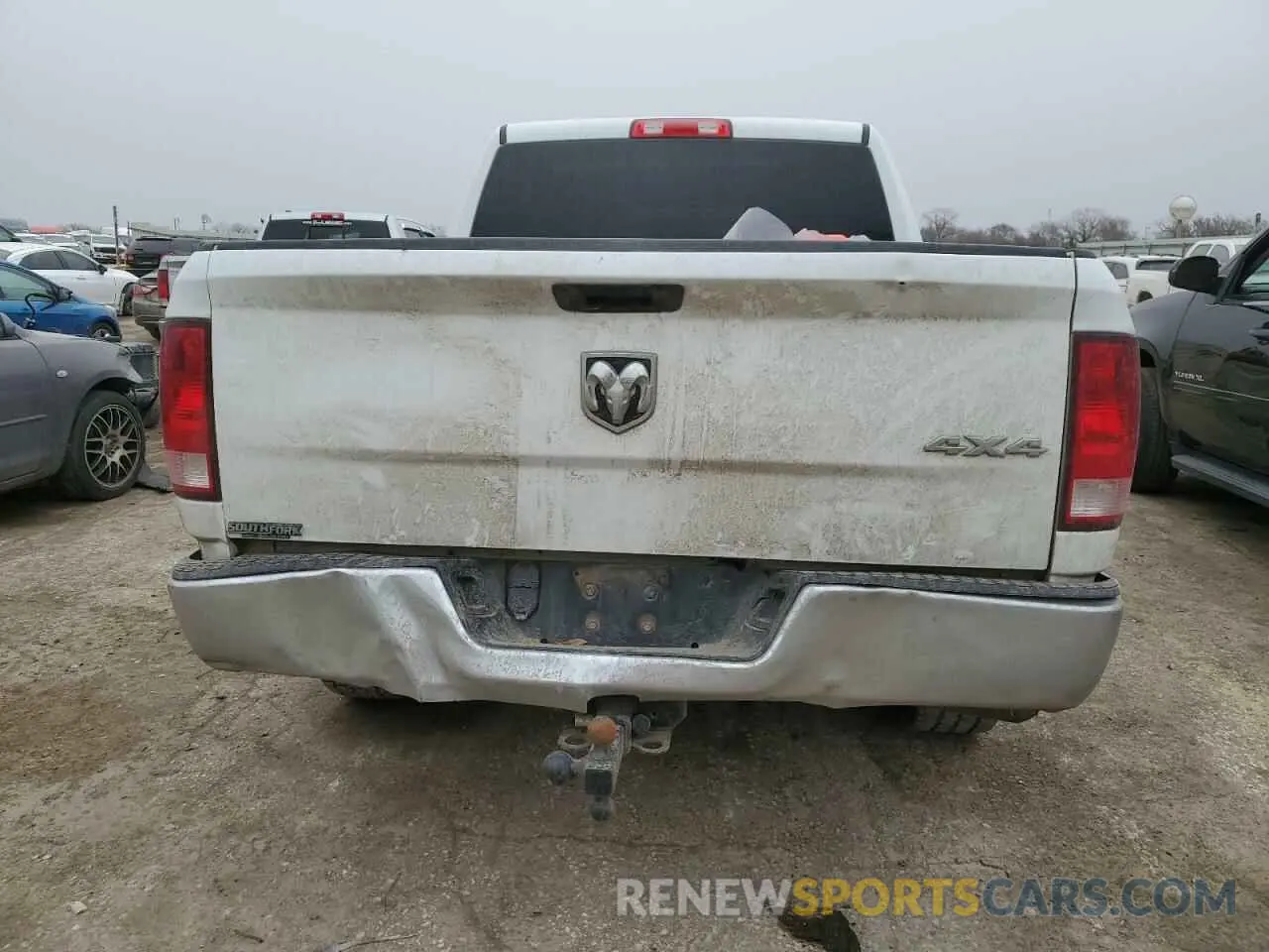 6 Photograph of a damaged car 3C6RR7KTXKG686924 RAM 1500 2019
