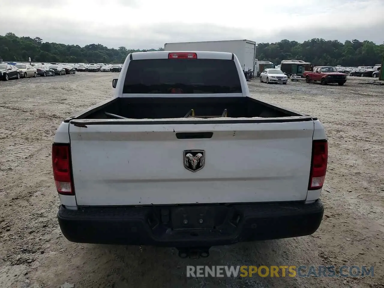 6 Photograph of a damaged car 1C6RR6FG3LS160894 RAM 1500 2020