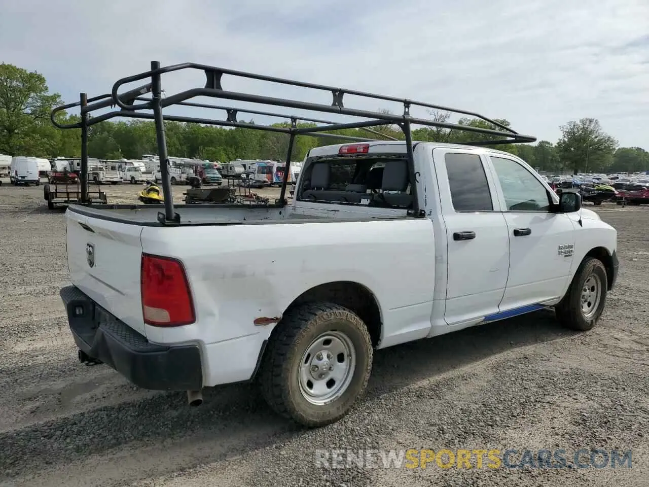 3 Photograph of a damaged car 1C6RR6FG8LS116826 RAM 1500 2020