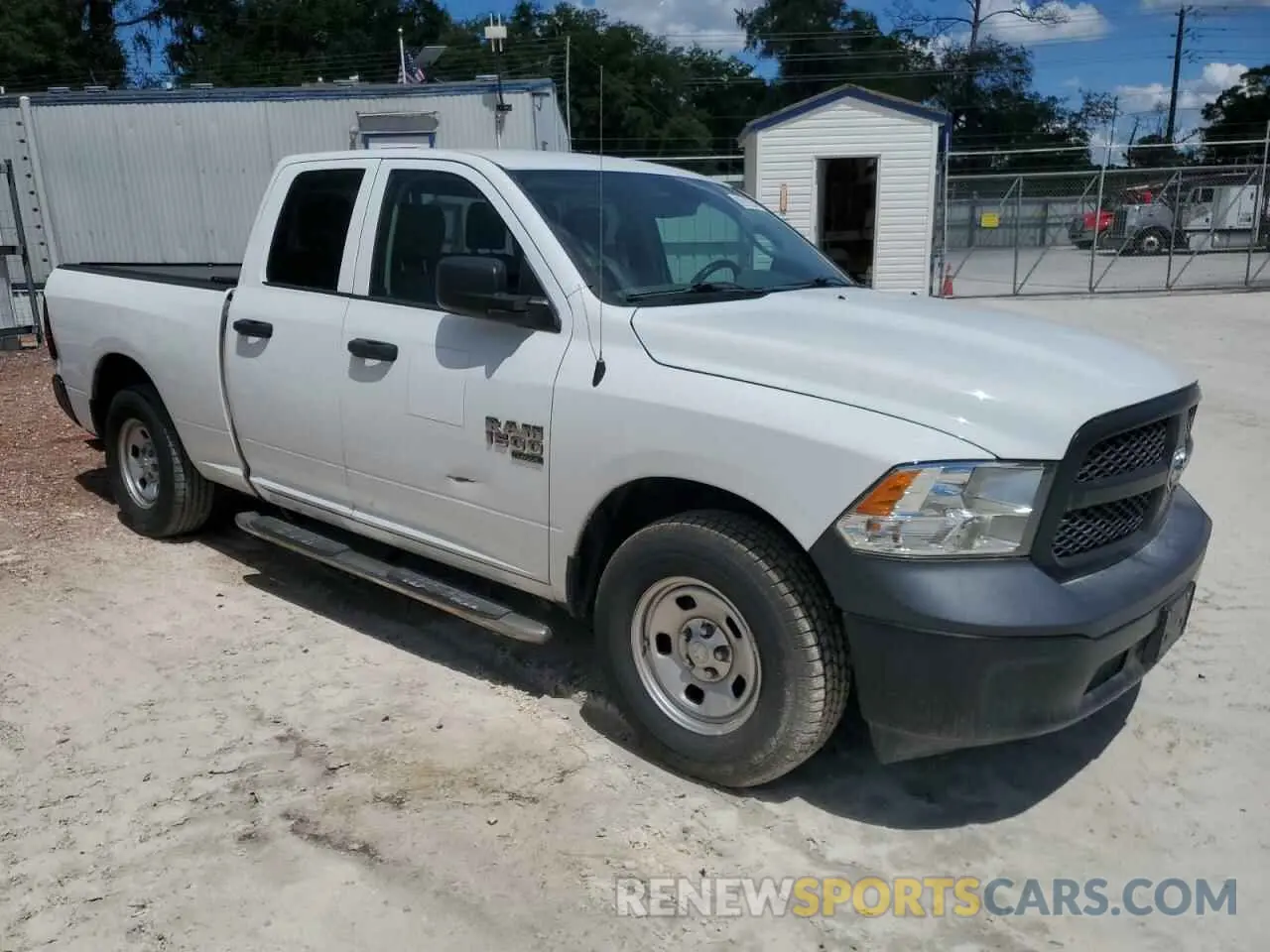 4 Photograph of a damaged car 1C6RR6FGXLS160911 RAM 1500 2020