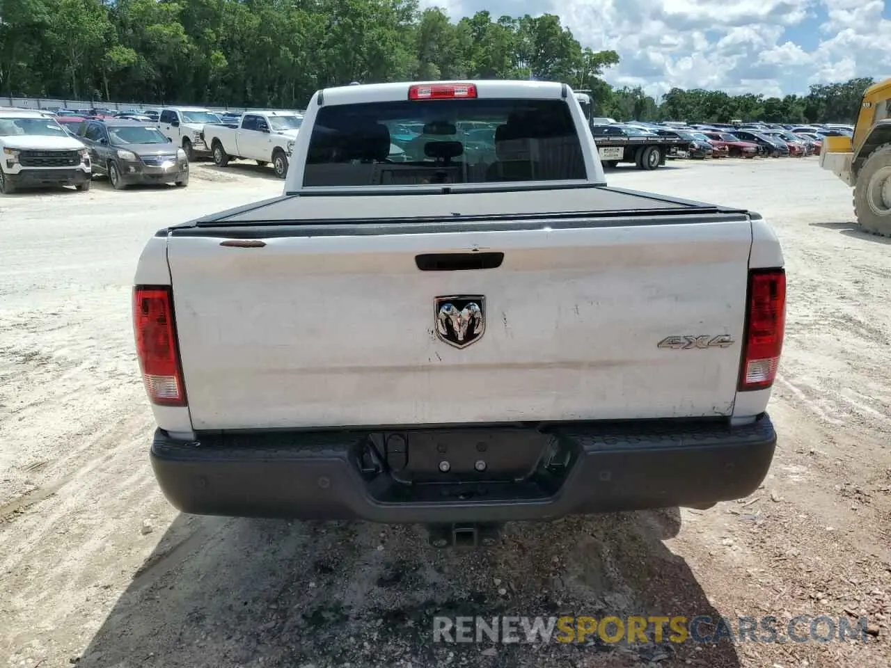 6 Photograph of a damaged car 1C6RR6FGXLS160911 RAM 1500 2020