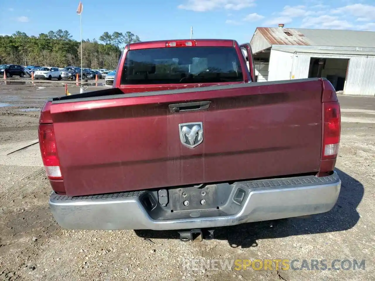 6 Photograph of a damaged car 1C6RR6FT3LS151495 RAM 1500 2020