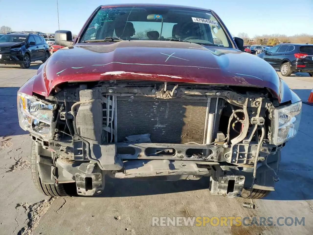 5 Photograph of a damaged car 1C6RR6FT4LS147567 RAM 1500 2020