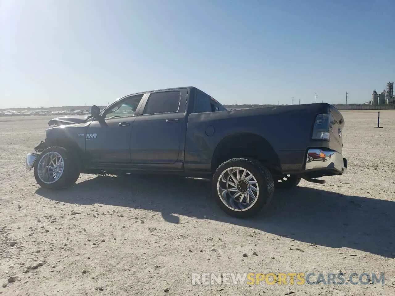 2 Photograph of a damaged car 1C6RR6TT1LS110724 RAM 1500 2020