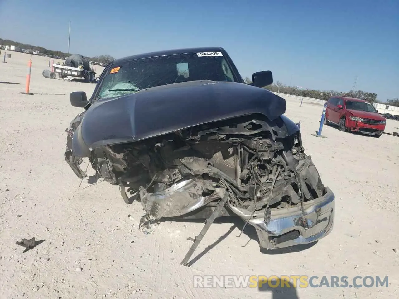 5 Photograph of a damaged car 1C6RR6TT1LS110724 RAM 1500 2020