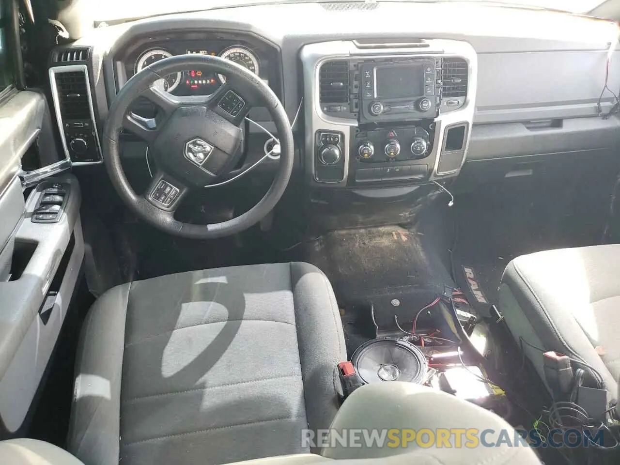 8 Photograph of a damaged car 1C6RR6TT1LS111081 RAM 1500 2020