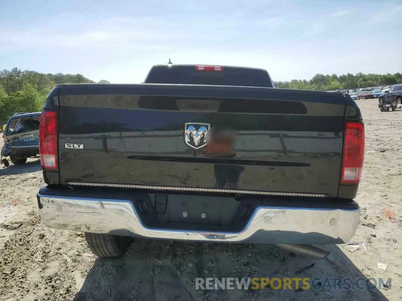 6 Photograph of a damaged car 1C6RR6TT4LS133480 RAM 1500 2020