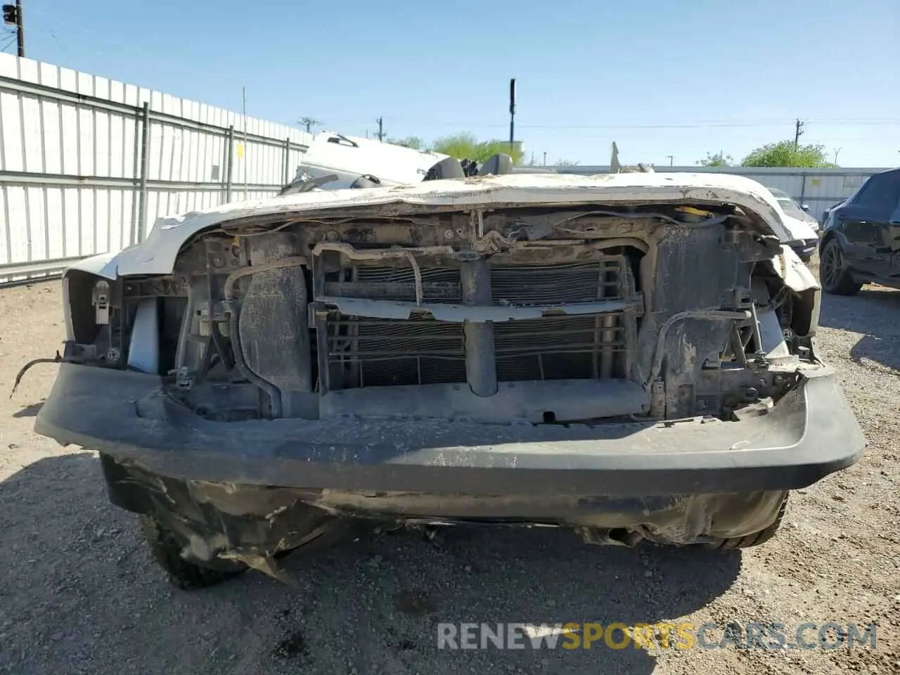 5 Photograph of a damaged car 1C6RR7FT4LS159269 RAM 1500 2020