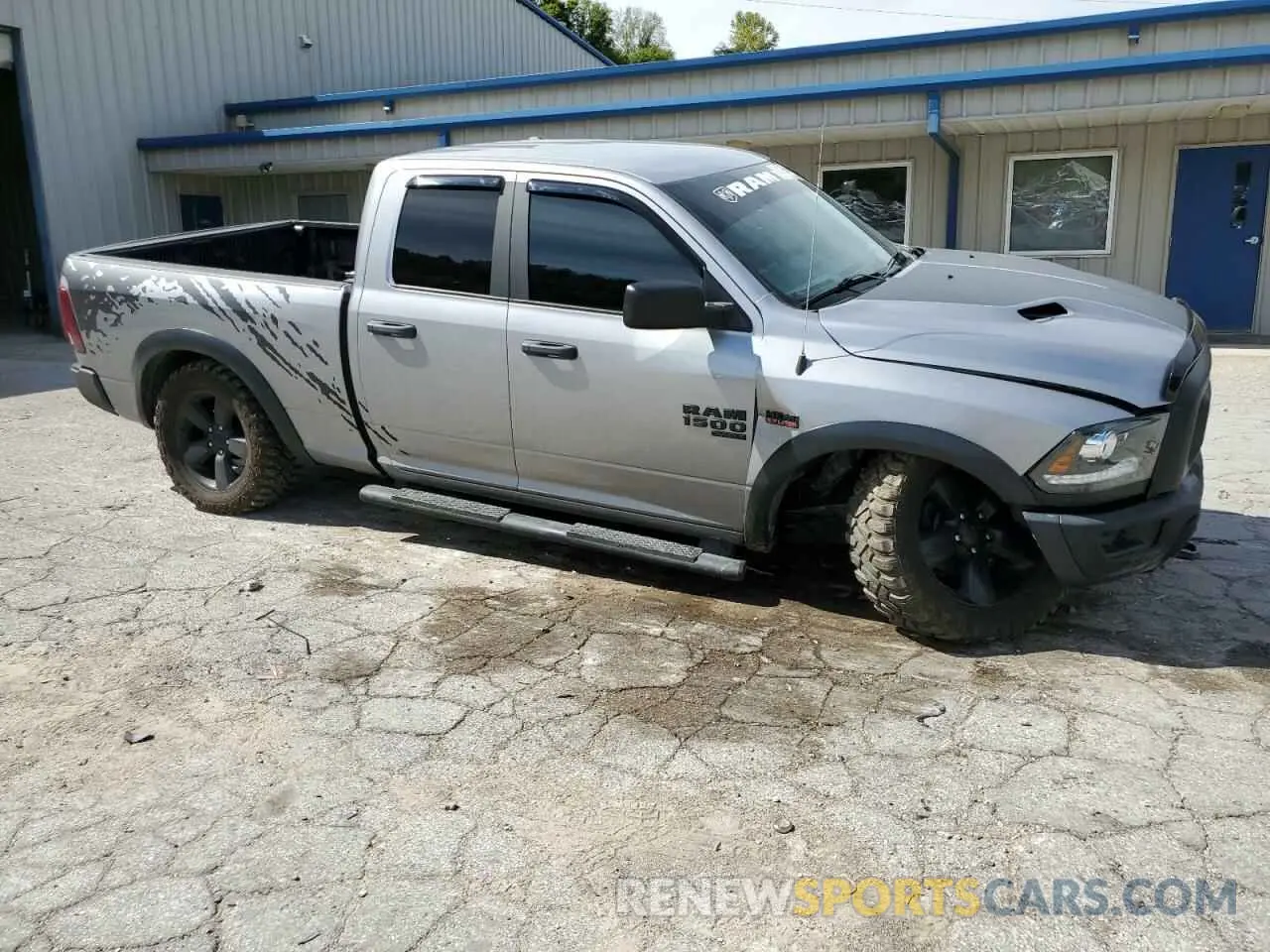 4 Photograph of a damaged car 1C6RR7GTXLS144323 RAM 1500 2020