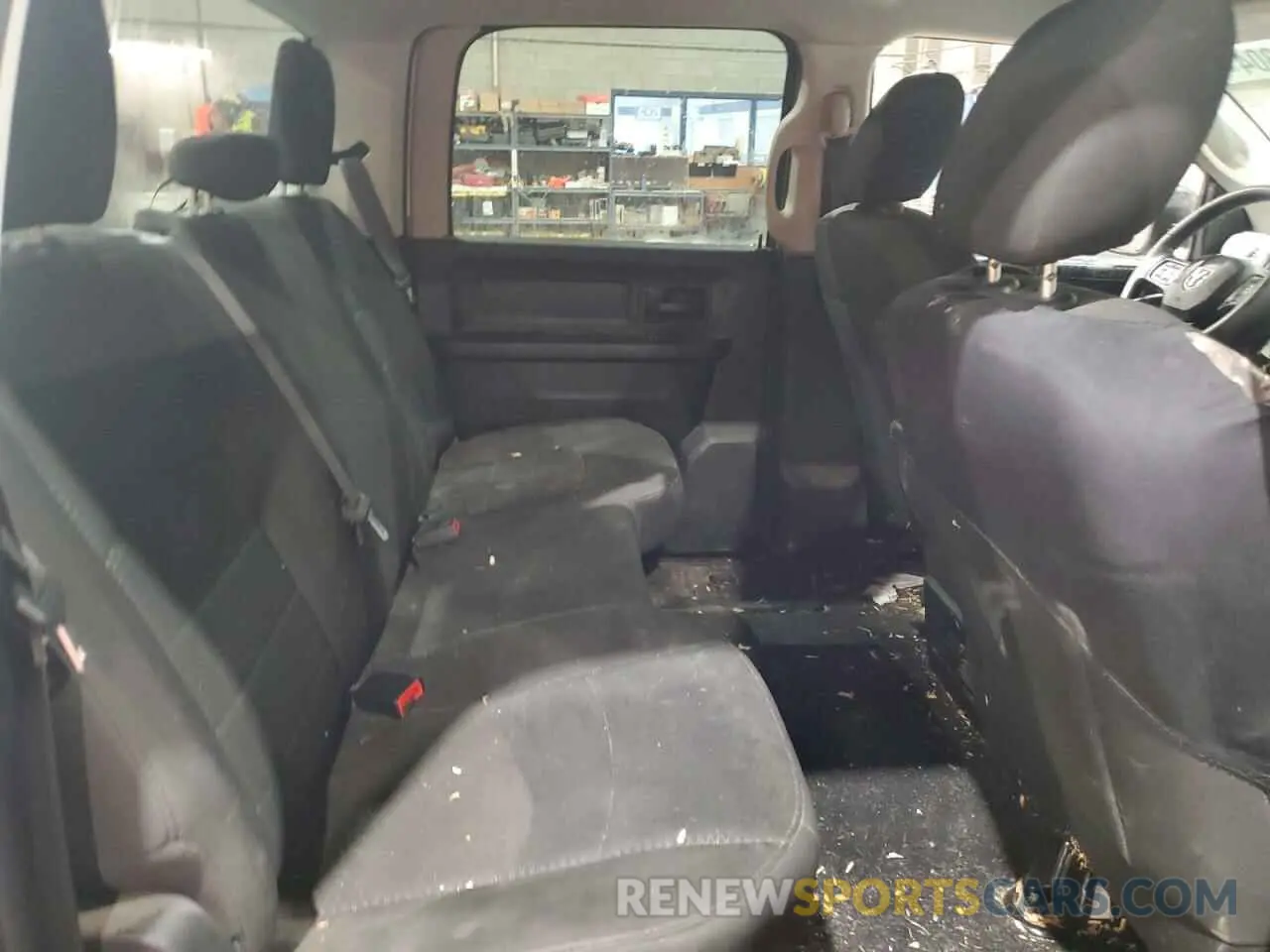 10 Photograph of a damaged car 1C6RR7KT6LS132810 RAM 1500 2020