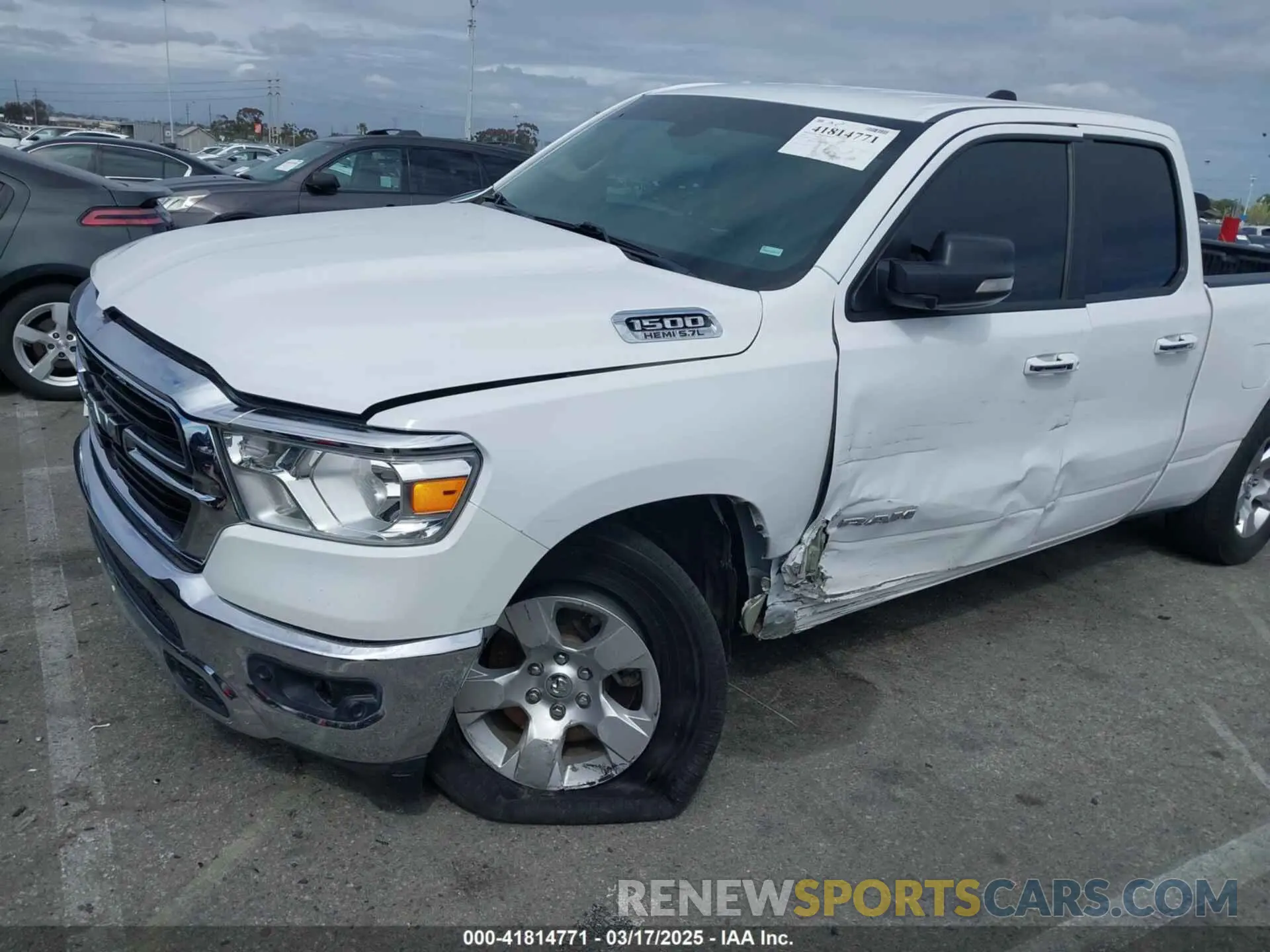 6 Photograph of a damaged car 1C6RREBT2LN256138 RAM 1500 2020